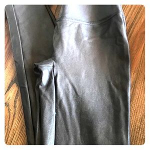 Spanx Faux Leather Leggings Large